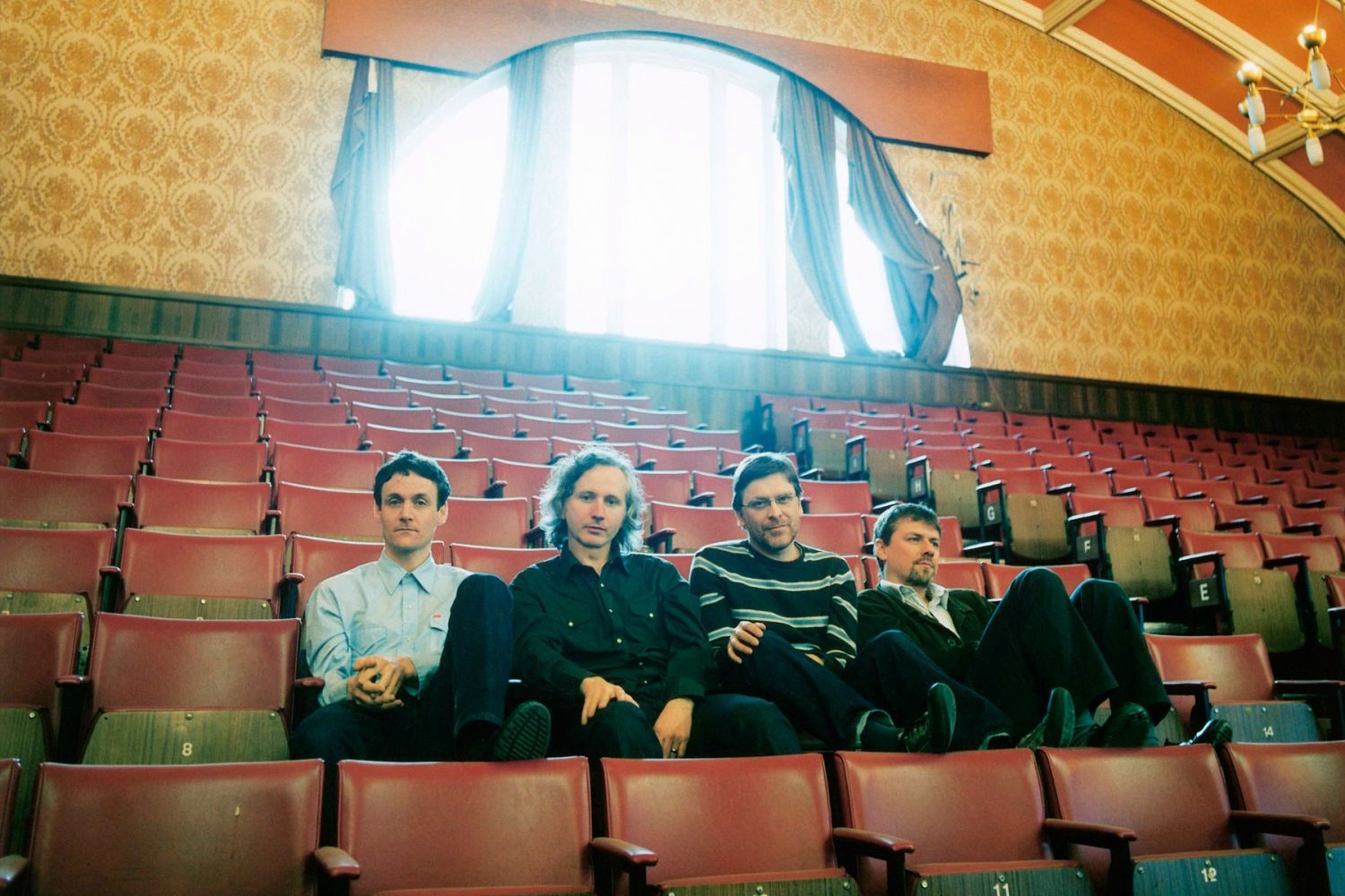 Teenage Fanclub frolic on the beach for ‘I’m in Love’ video