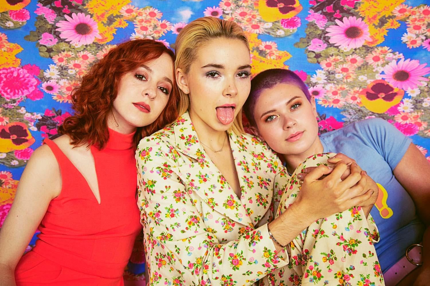 Twenty One Pilots are bringing The Regrettes over for their upcoming UK tour