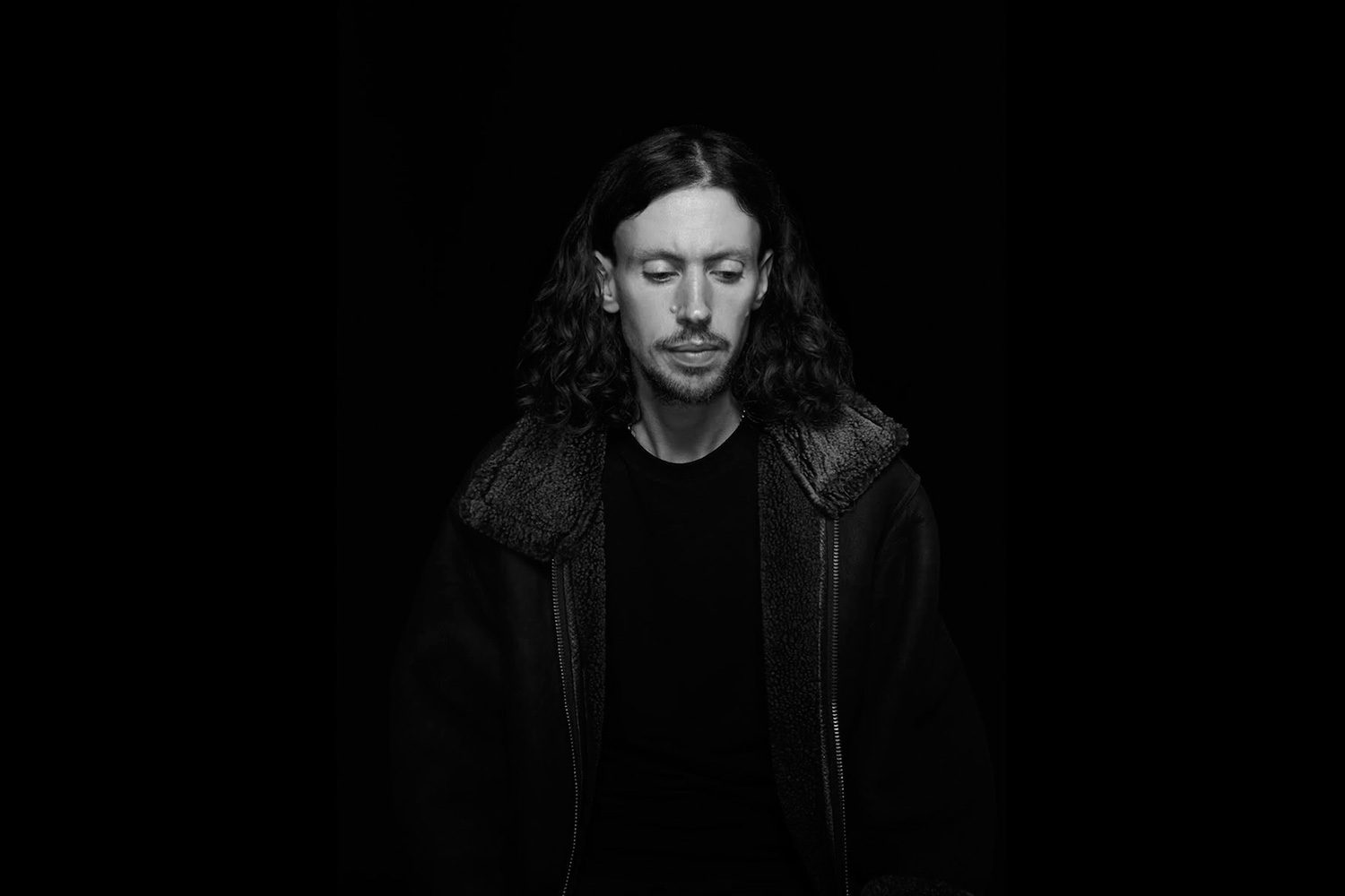 A Grave With No Name premieres new track, ‘Pirouette’