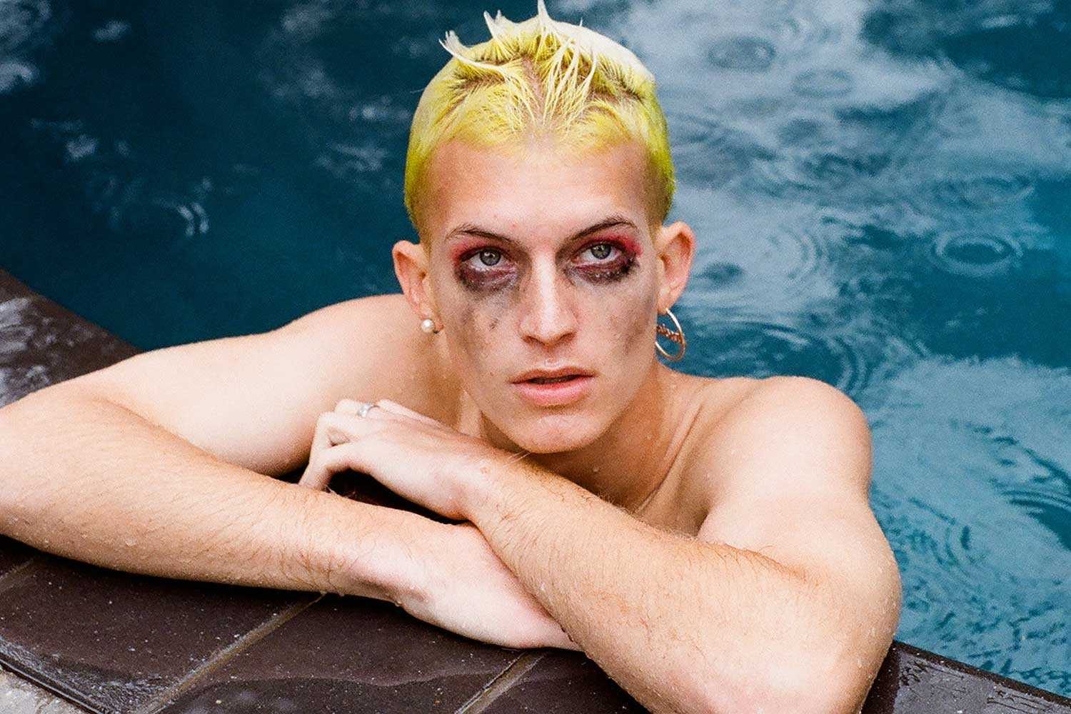 Gus Dapperton has shared a new track from his debut album, check out 'Fill Me Up Anthem'