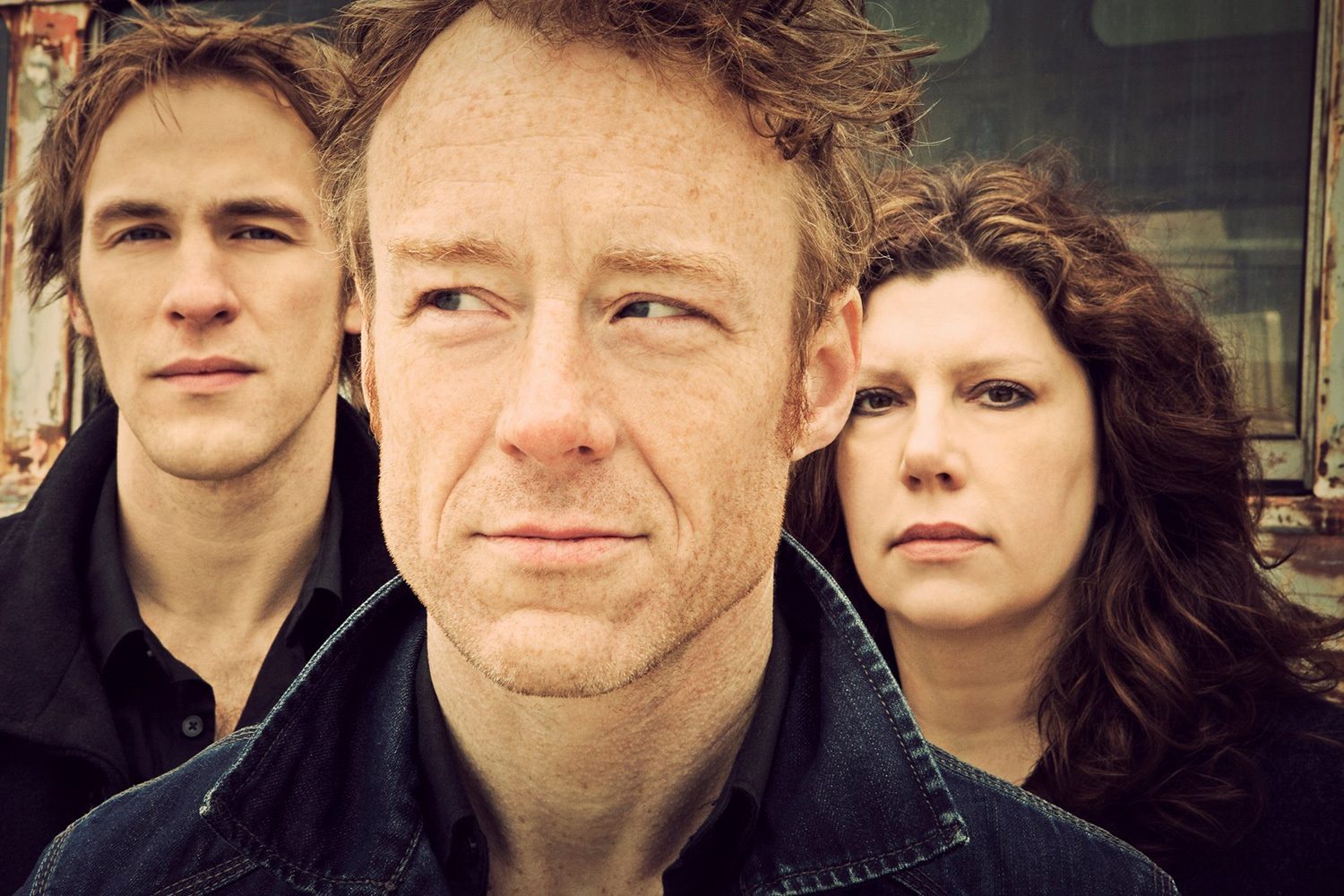 Low announce Christmas UK tour