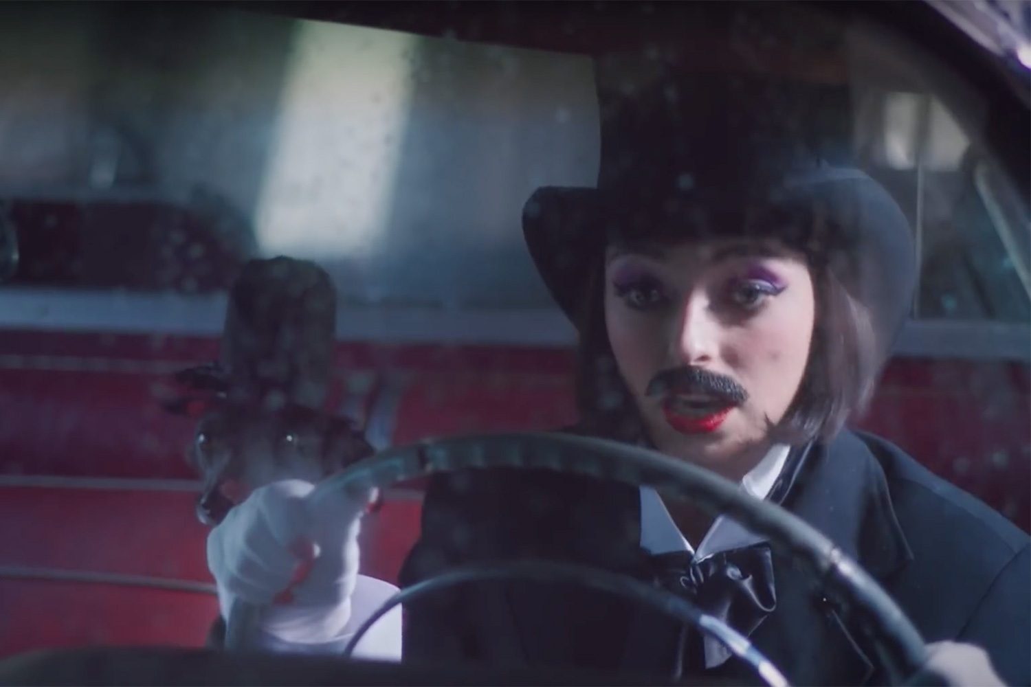 Stella Donnelly has released a dramatic new video for ‘Die’ (feat. a little dog)