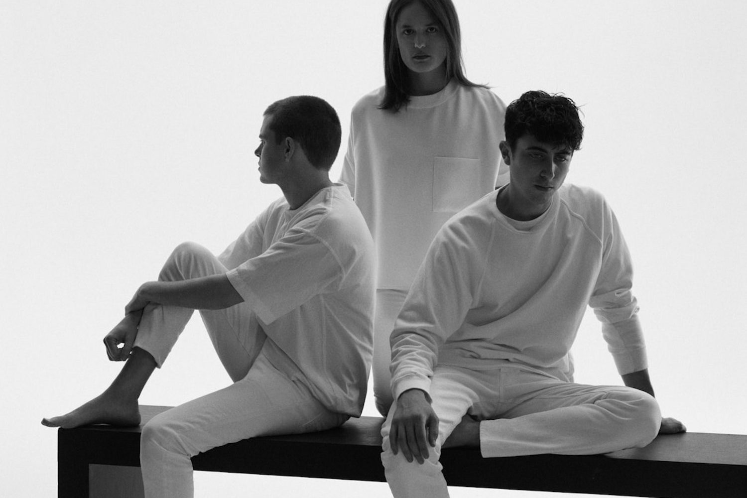 Wet unveil new tracks ‘The Middle’ and ‘Turn Away’