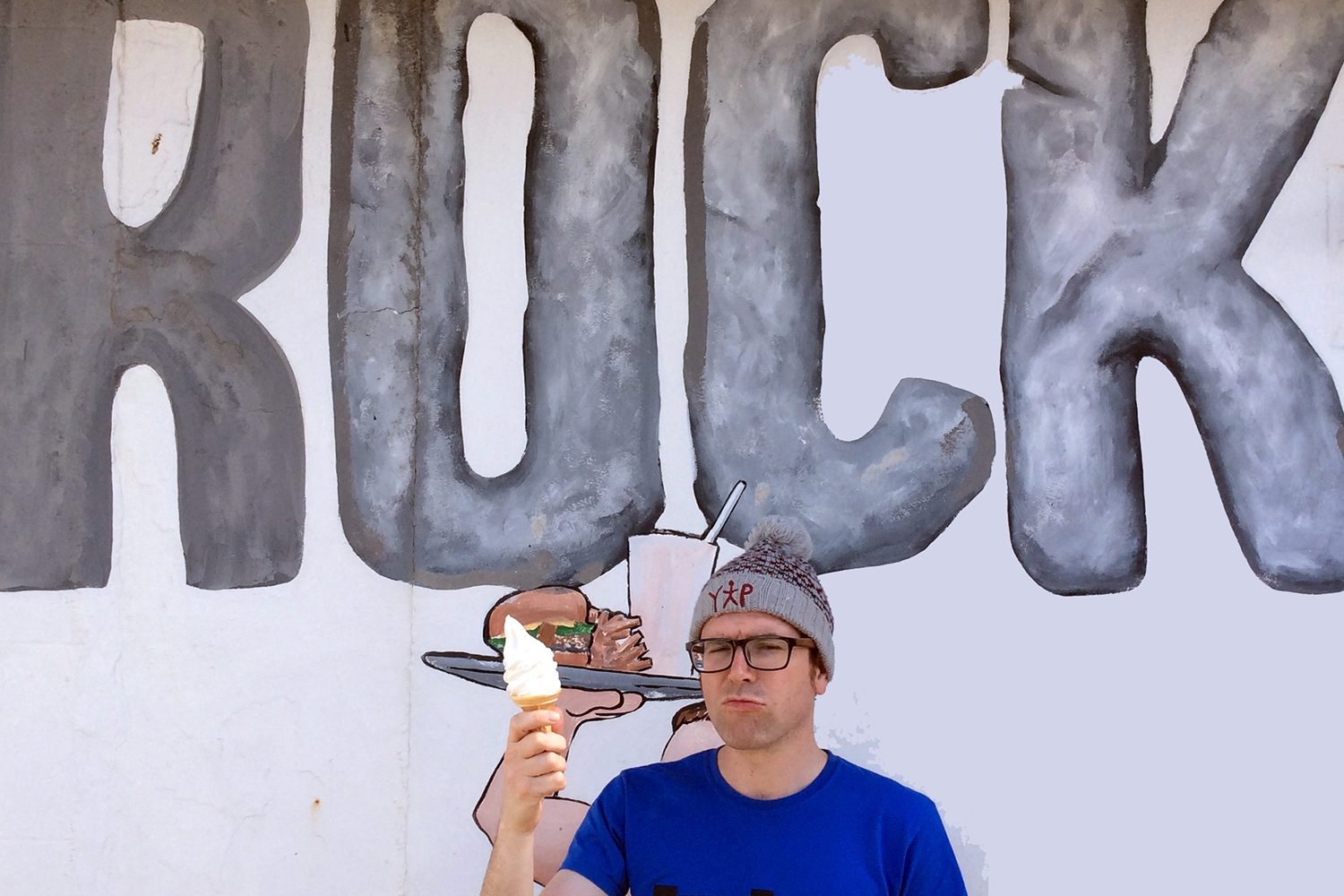 Yip Man premieres new video for 'Barnburner'