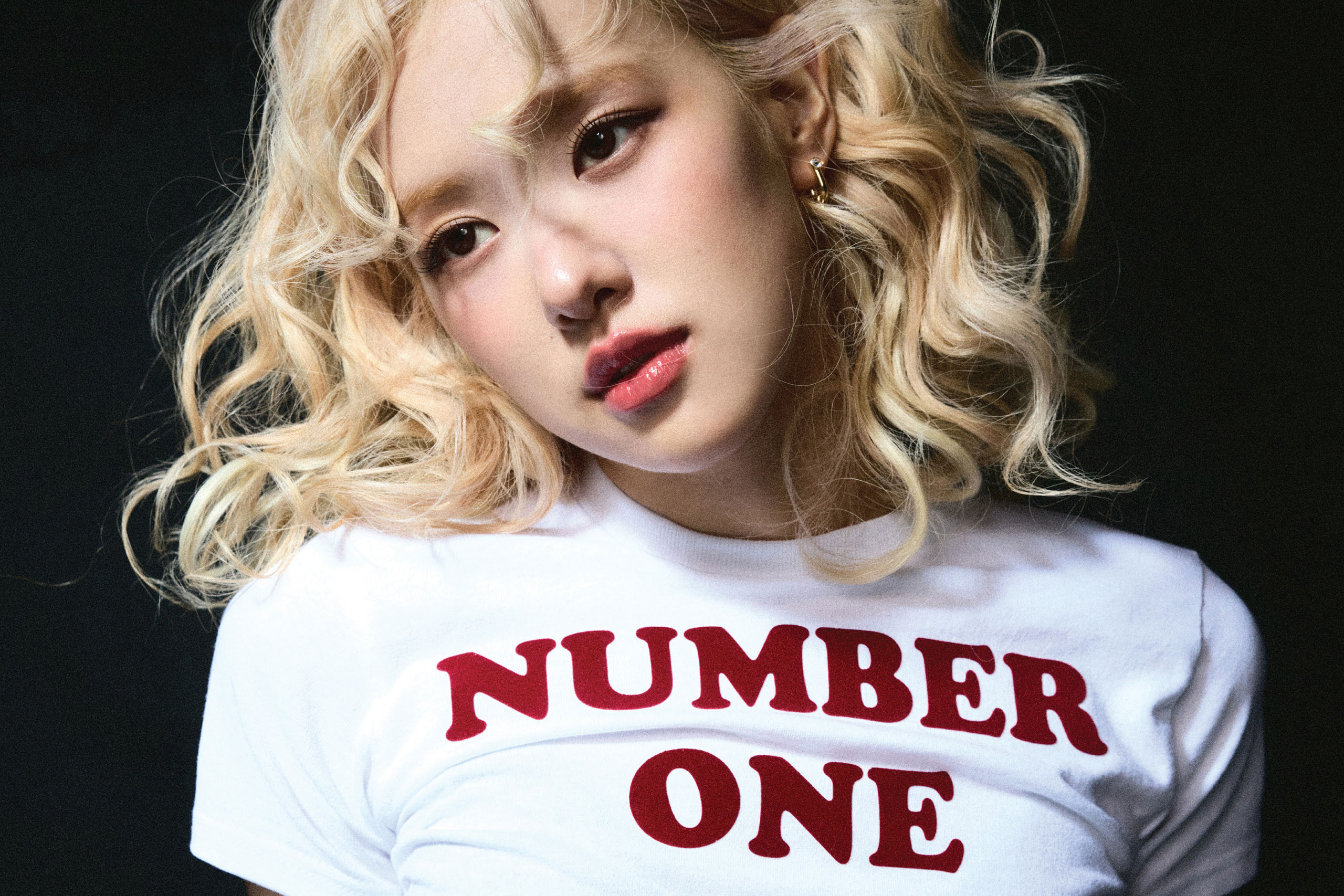 ROSÉ has shared vulnerable new single 'Number One Girl' ahead of her December debut album