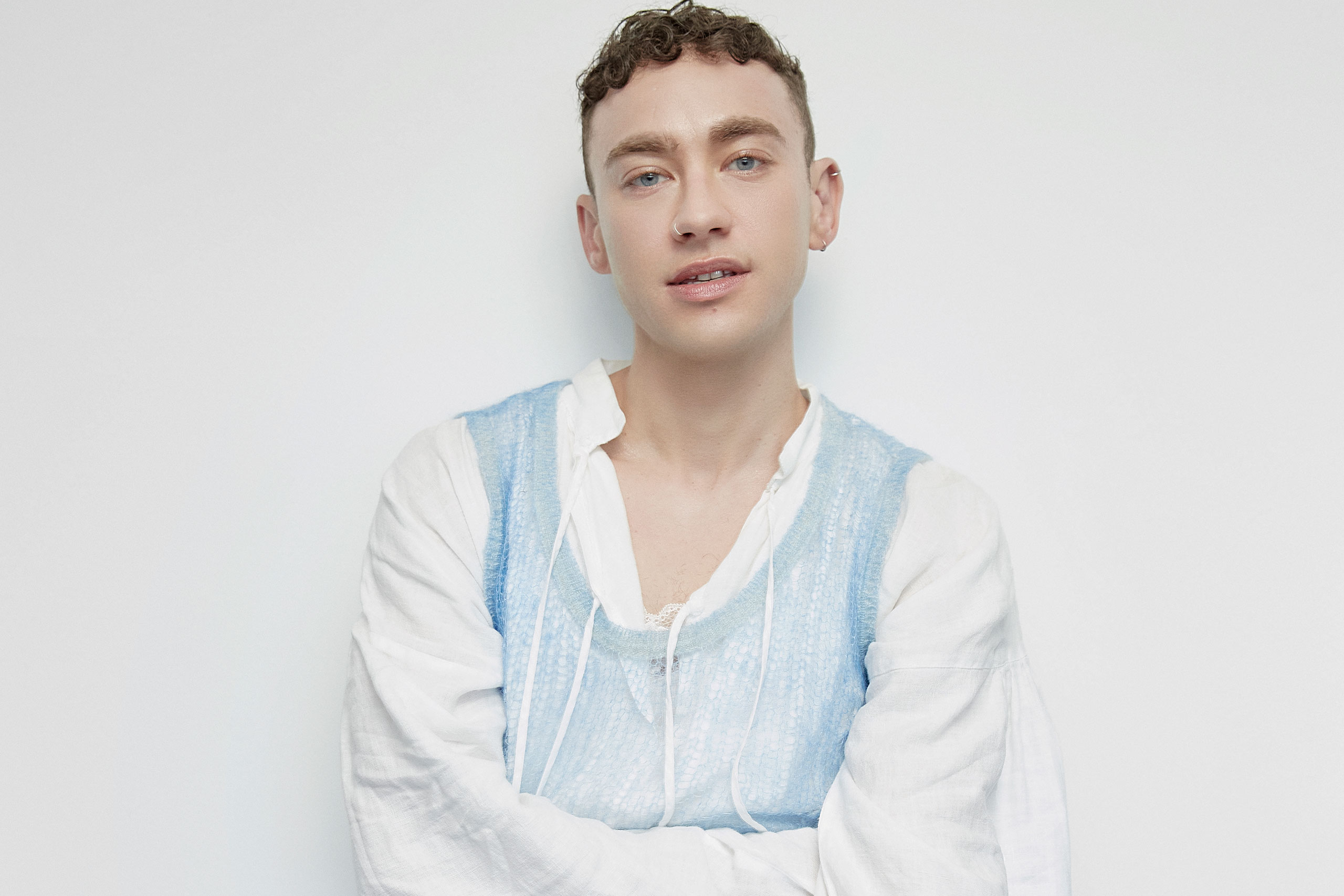 Olly Alexander has released his optimistic, 80s-inspired new single 'Archangel'