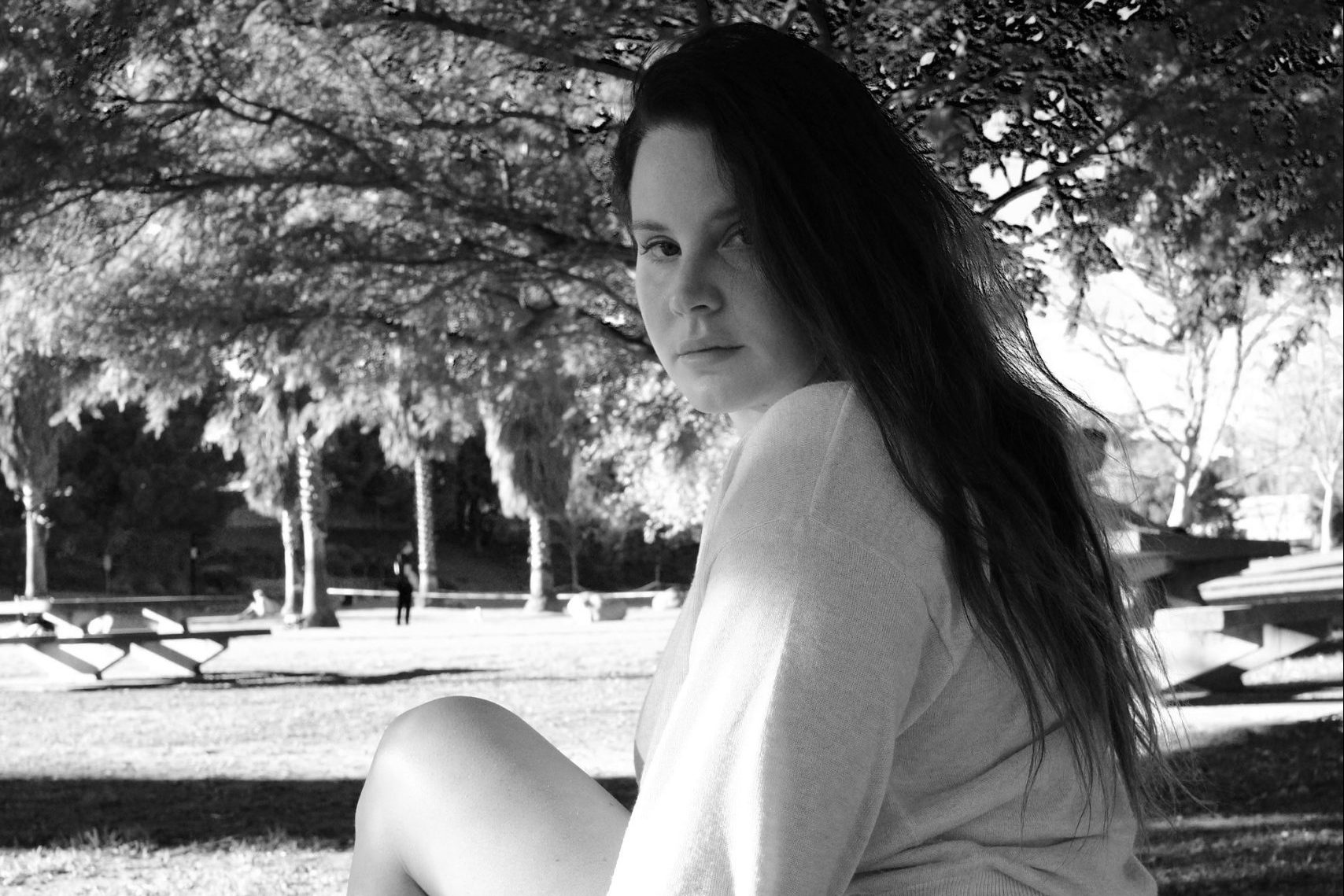 Lana Del Rey has announced her first US stadium headline show in Boston