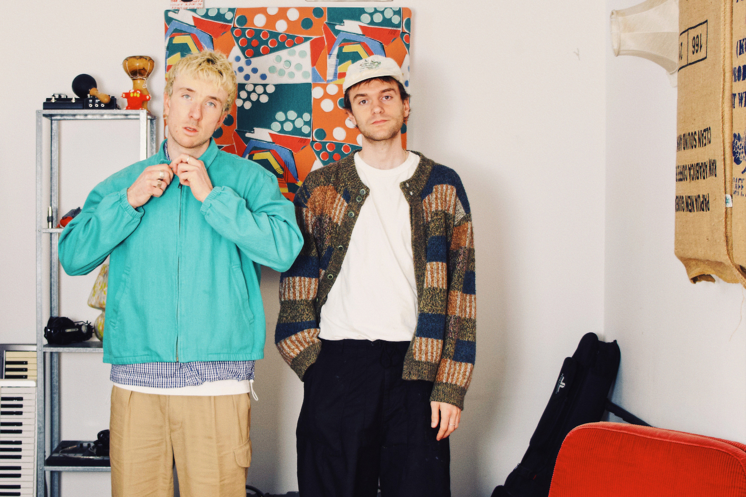 Good Neighbours have released a new feel-good anthem, 'Daisies'