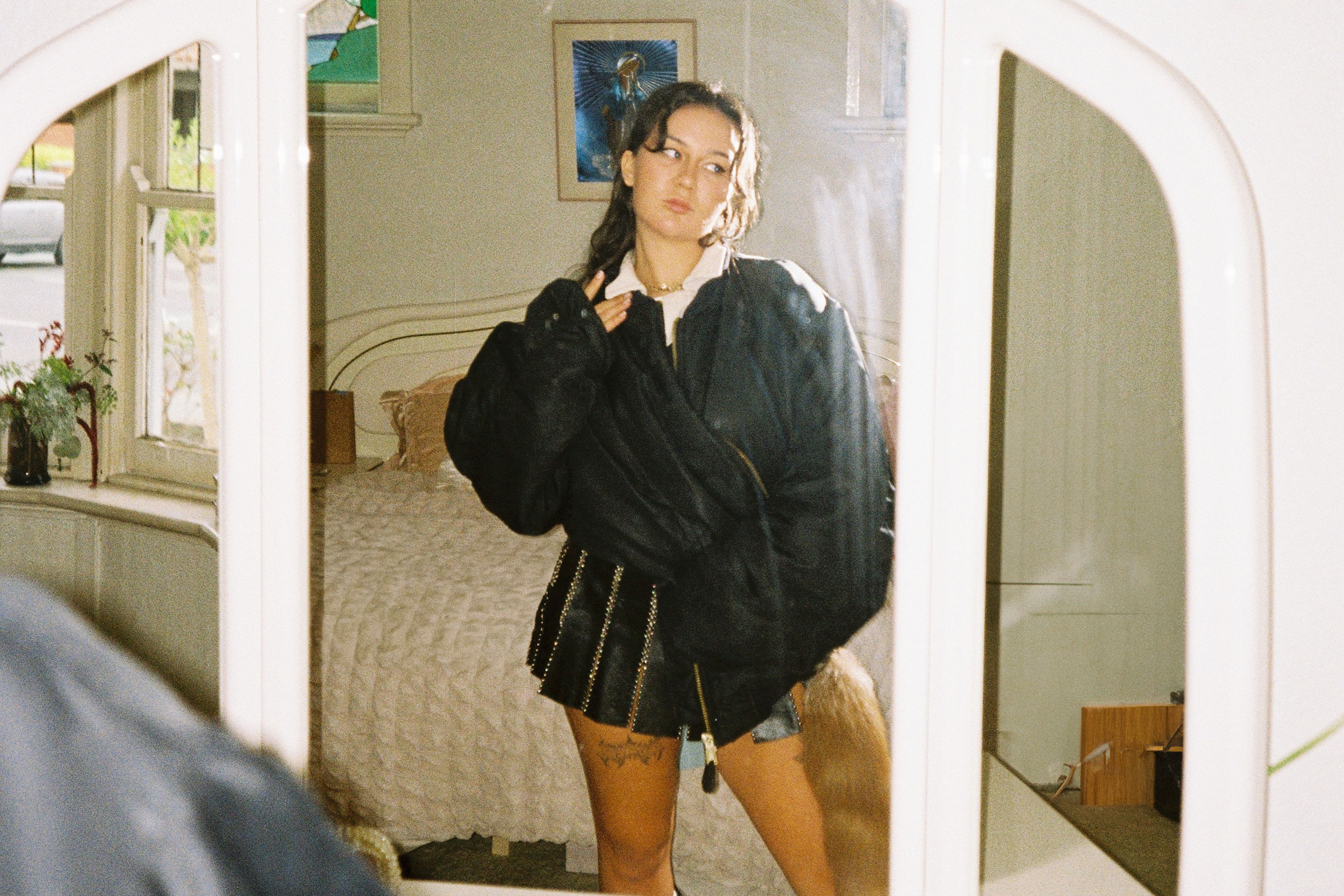 Mallrat has released an ethereal new single about talking to angels, 'Ray of Light'