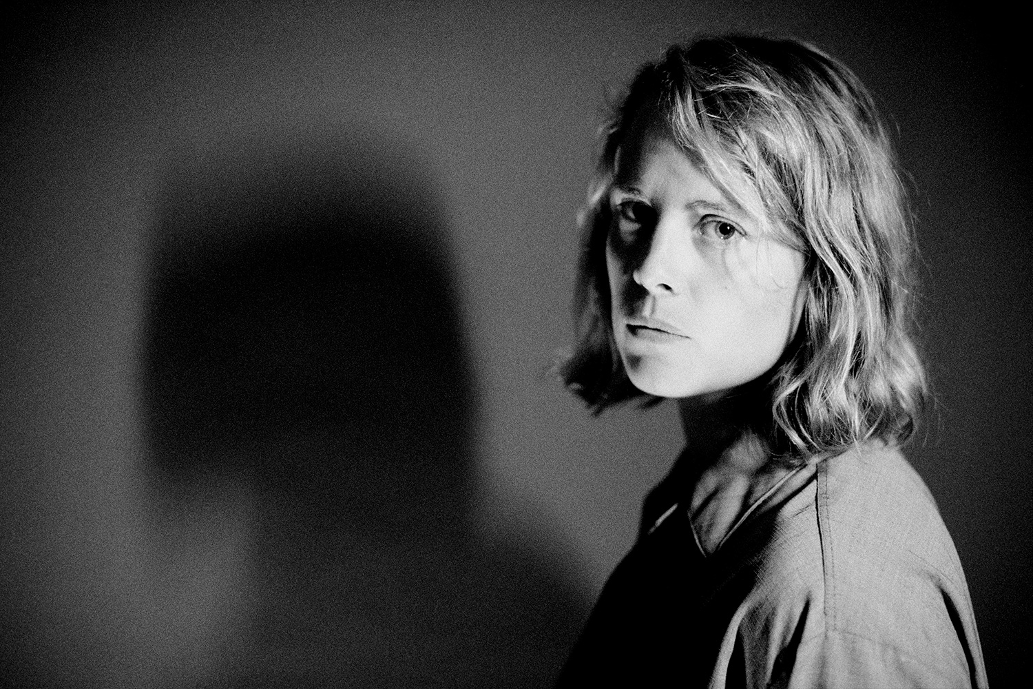 Marika Hackman is teasing her upcoming album with "back to my roots" new single 'The Yellow Mile'