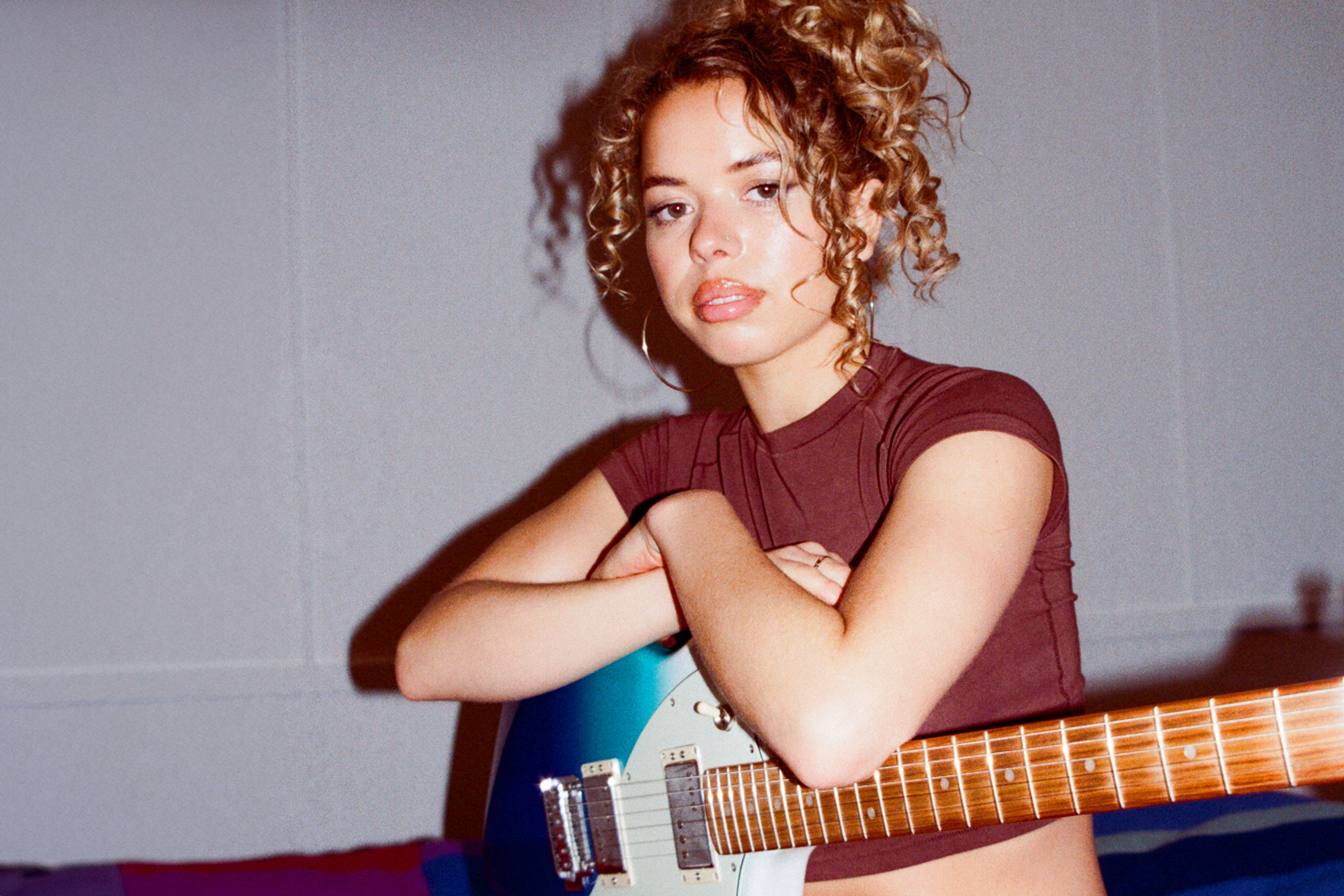 Nilüfer Yanya considers small evolutions with her new single 'Mutations'