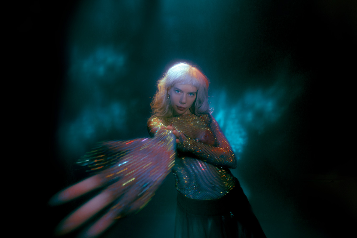 Pixey has dropped a new 90s-influenced single, 'The Thrill Of It'