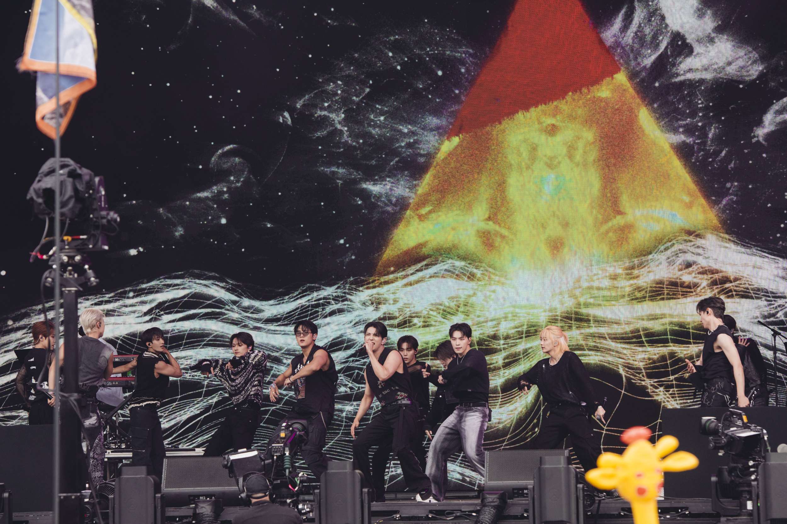 SEVENTEEN announce new 'Follow Again to Cinemas' concert film