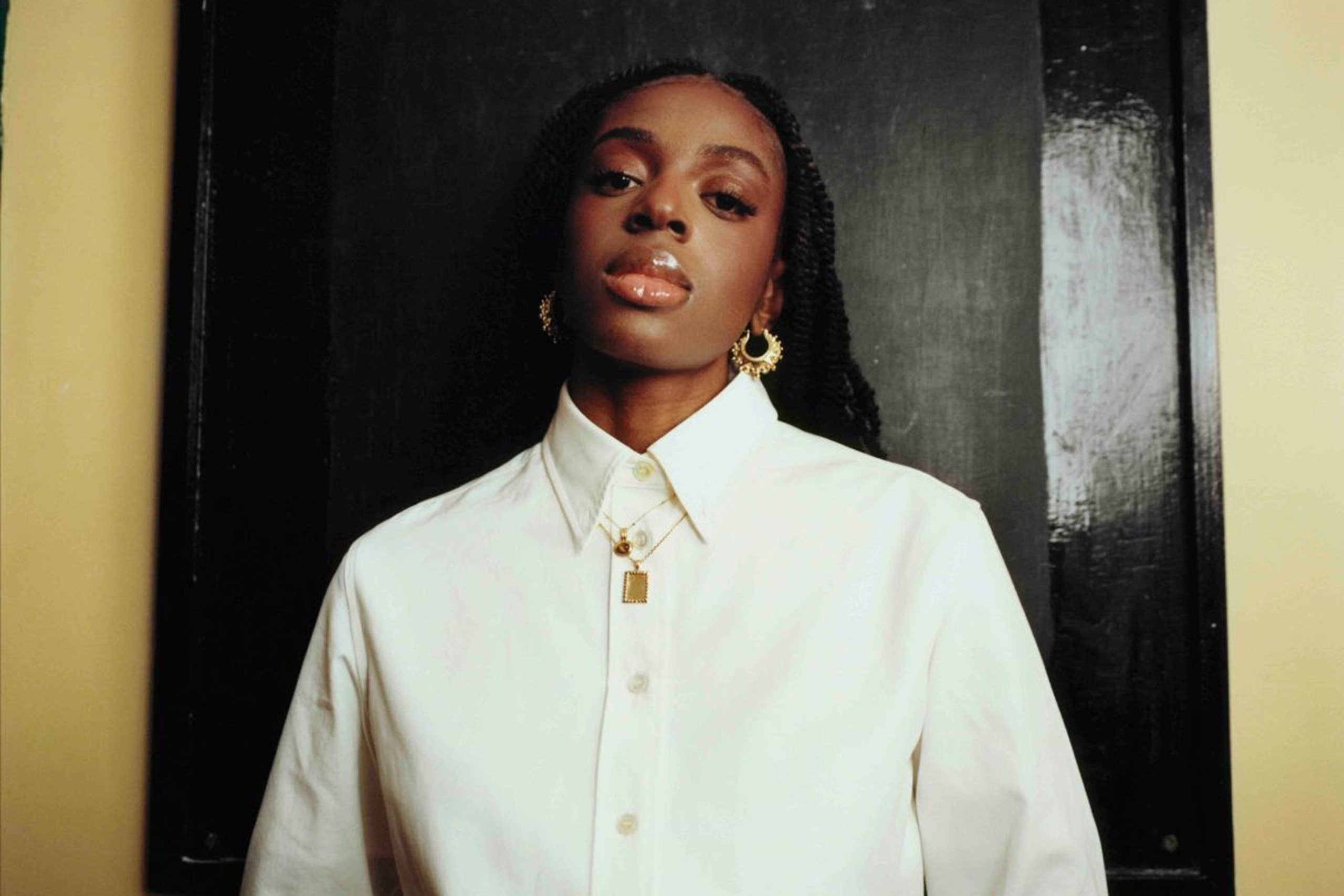 Cat Burns is kicking off a new era with her single 'alone'