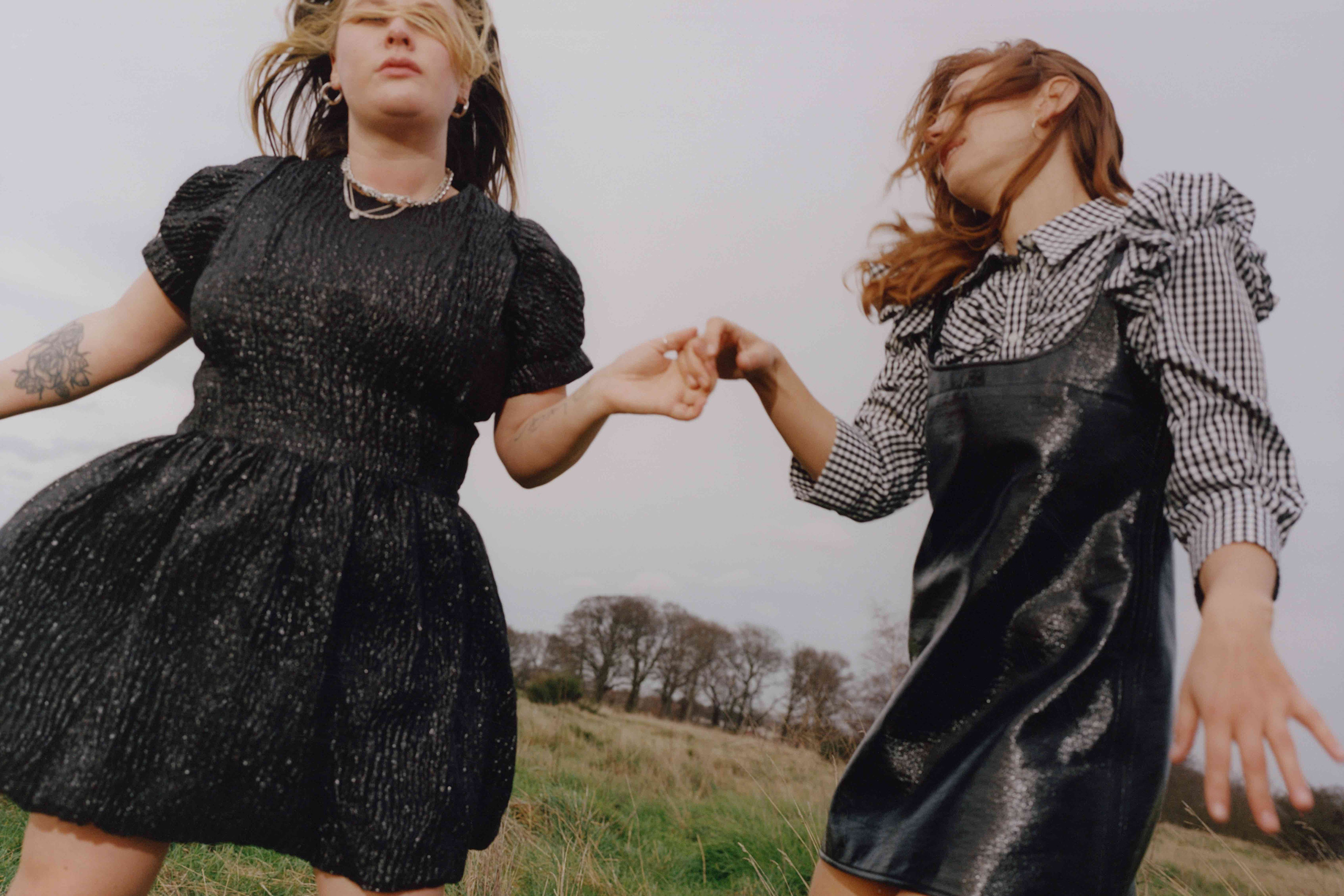 Dolores Forever stick up for their pals with new single 'Split Lip'