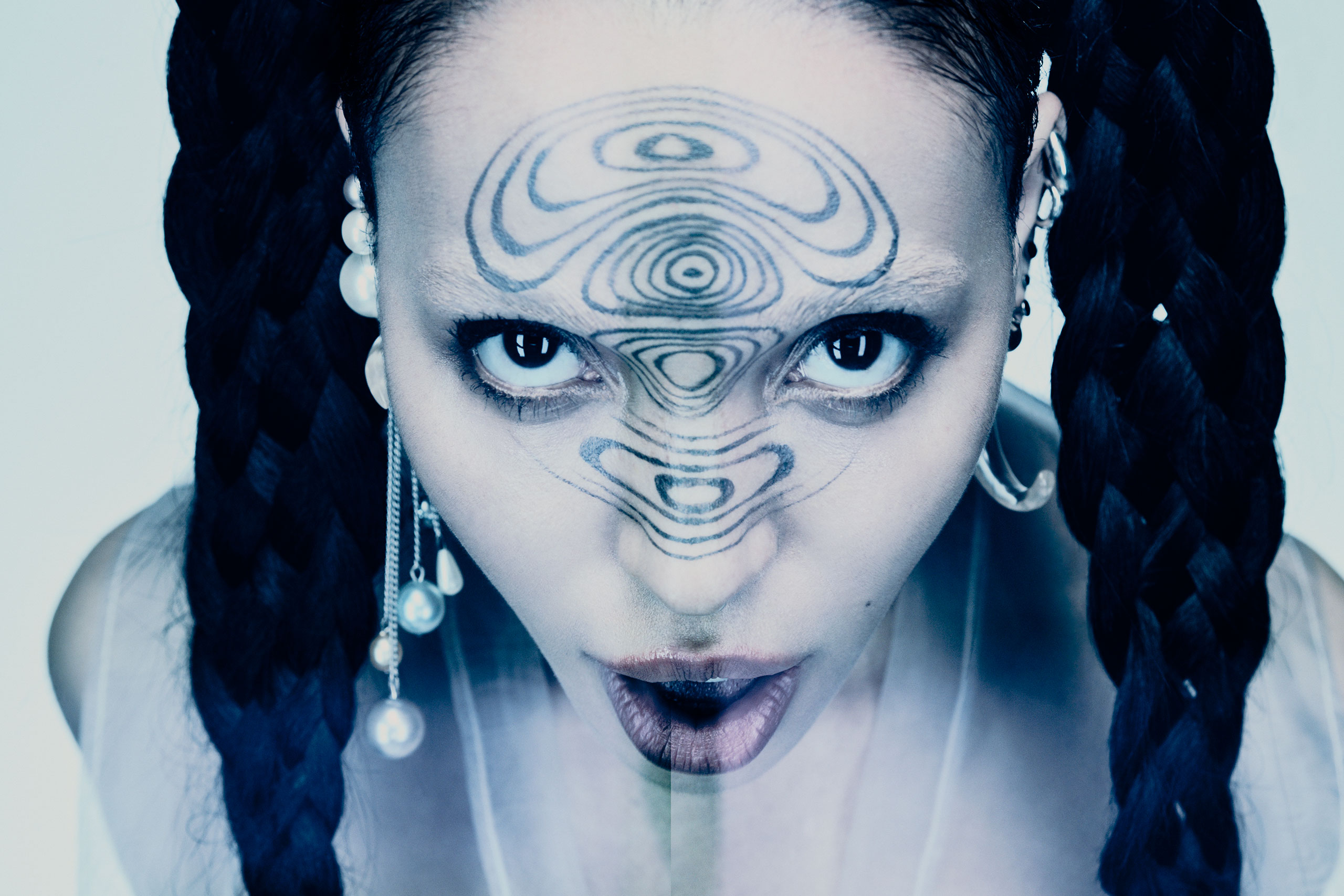 FKA twigs' video for new single 'Perfect Stranger' features Phoebe Waller-Bridge and Yves Tumor