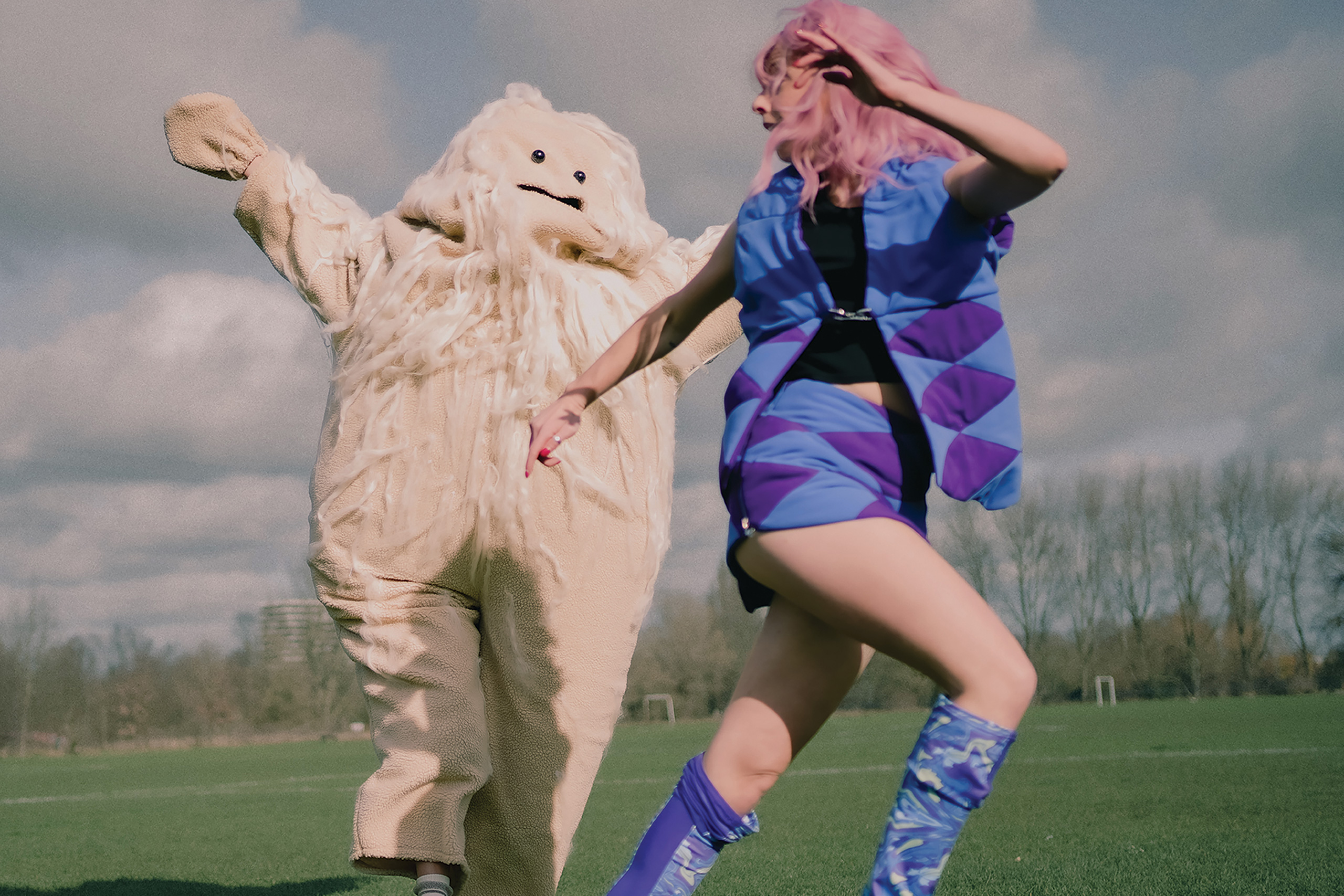 niina has dropped a new single, 'girls just wanna have fun'