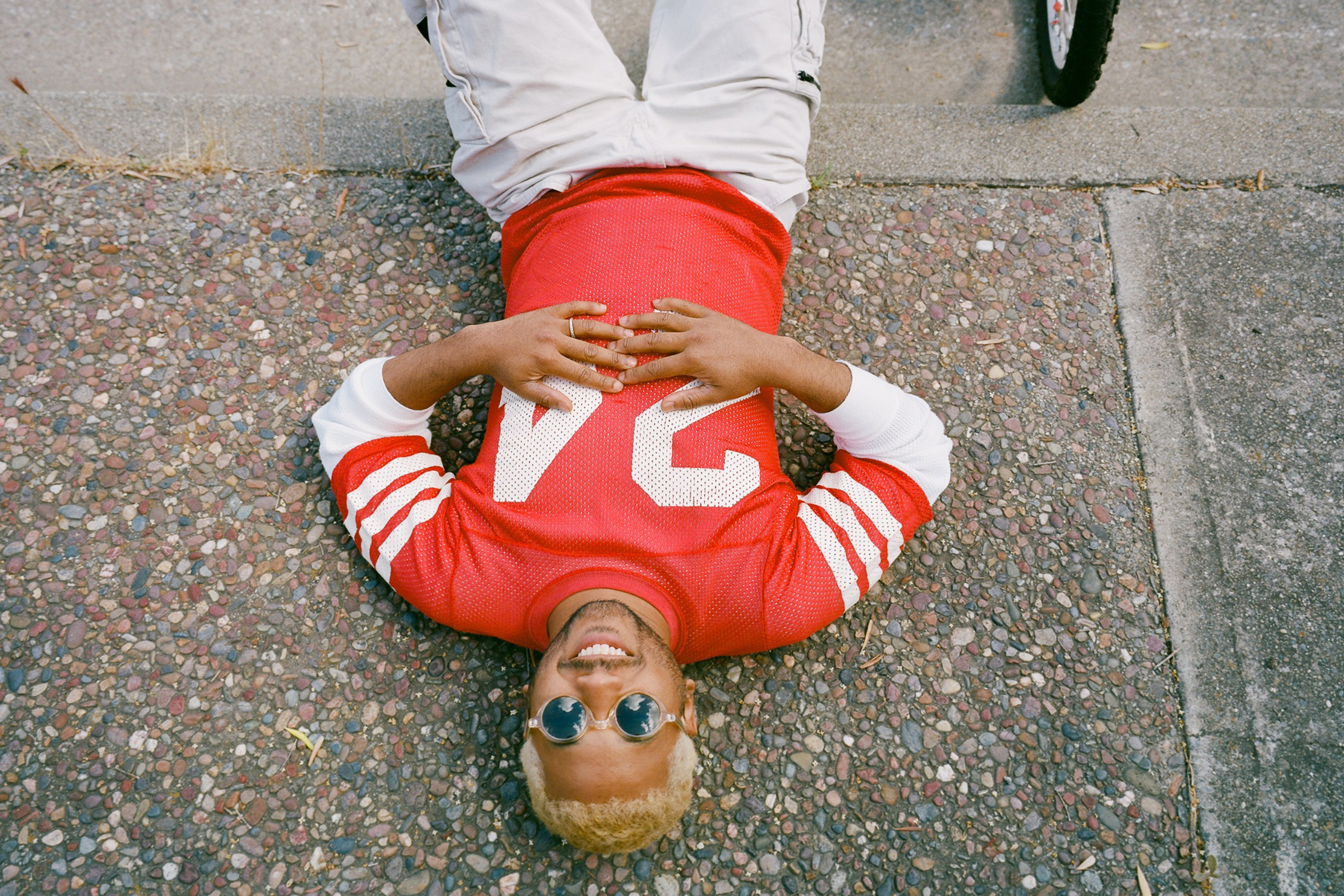 Toro y Moi has teamed up with Kevin Abstract and Lev for his new single 'Heaven'