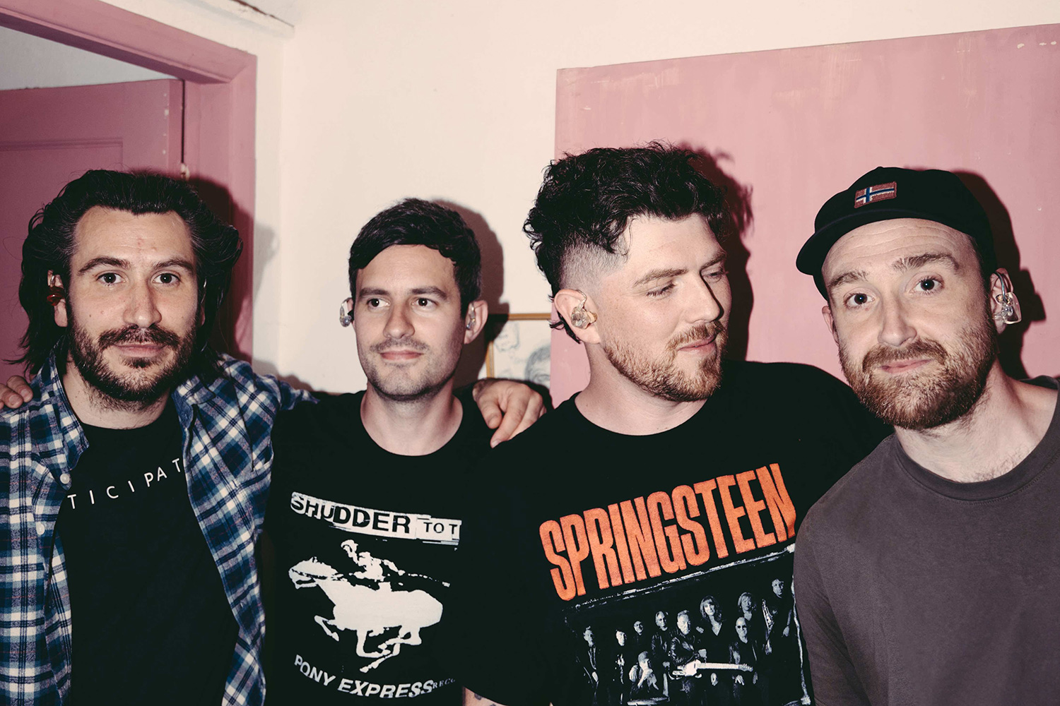 Twin Atlantic embrace self therapy with their new single, 'Sorry'