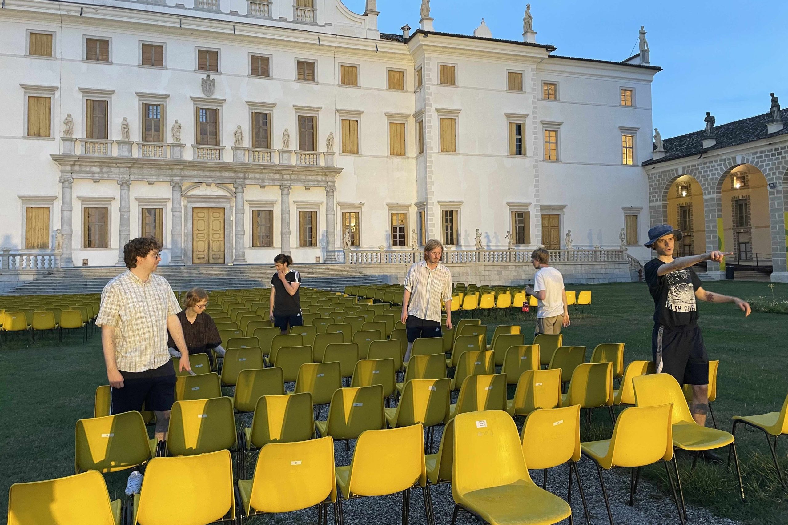 Tapir! share new track 'Nail in a wooden trunk' and announce extensive UK/EU tour