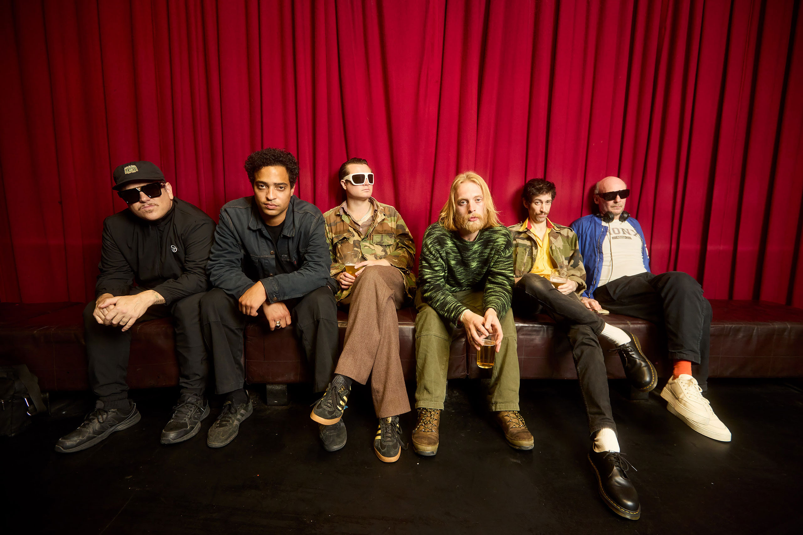 Warmduscher are fighting back with their new track 'Staying Alive'