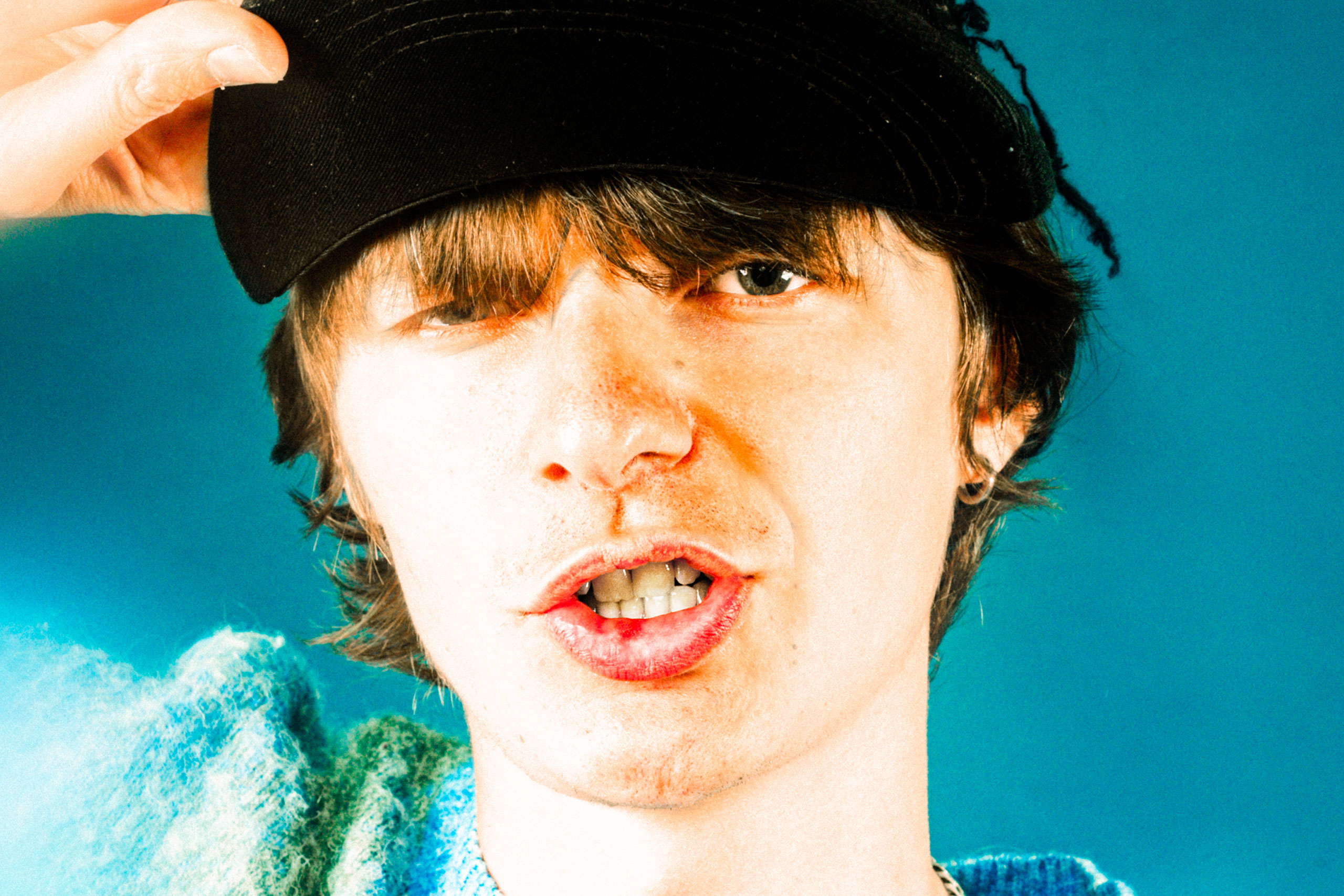 Zander has shared a video for his second Chess Club single, 'New Woman'