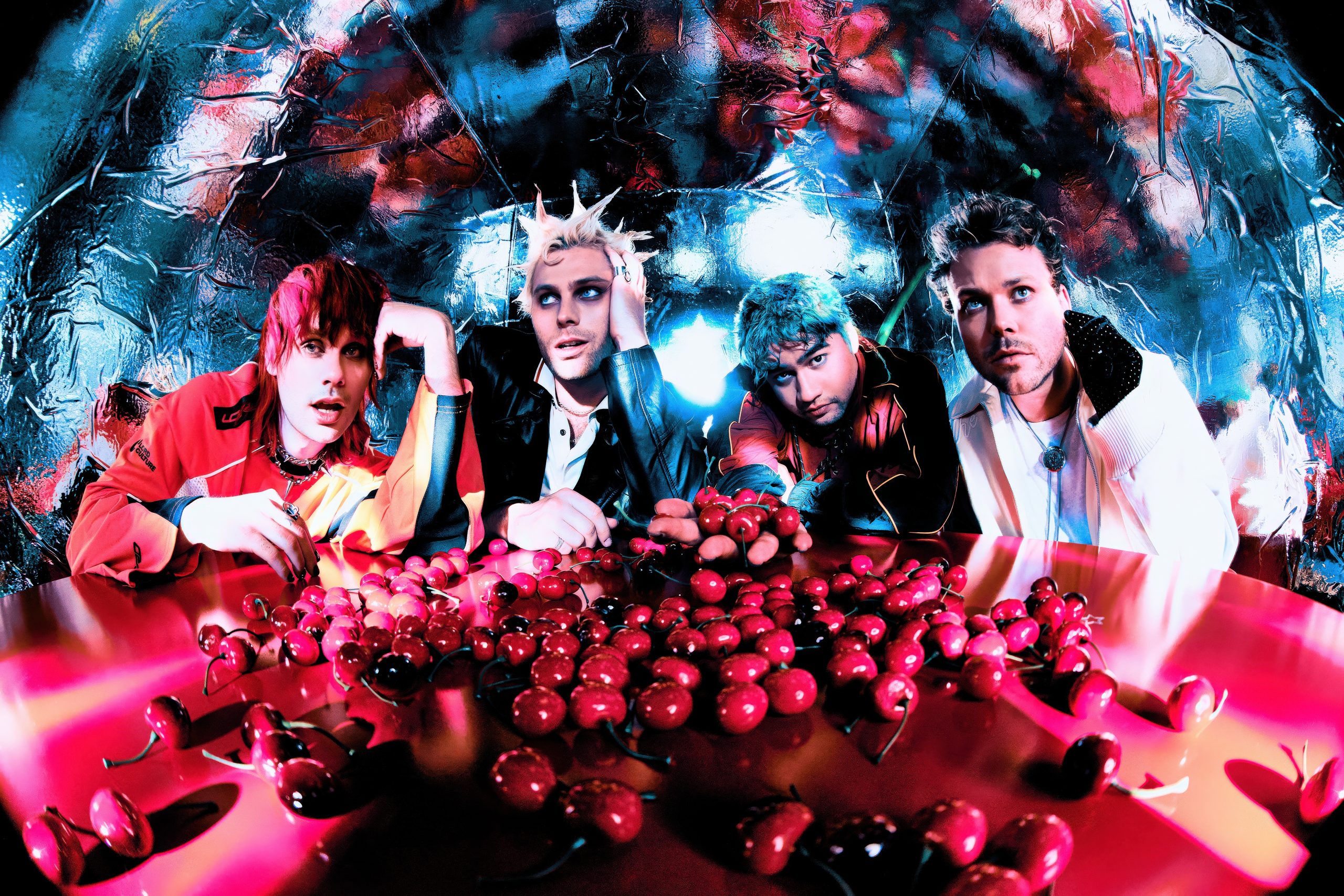 5 Seconds of Summer have announced a brand new world tour