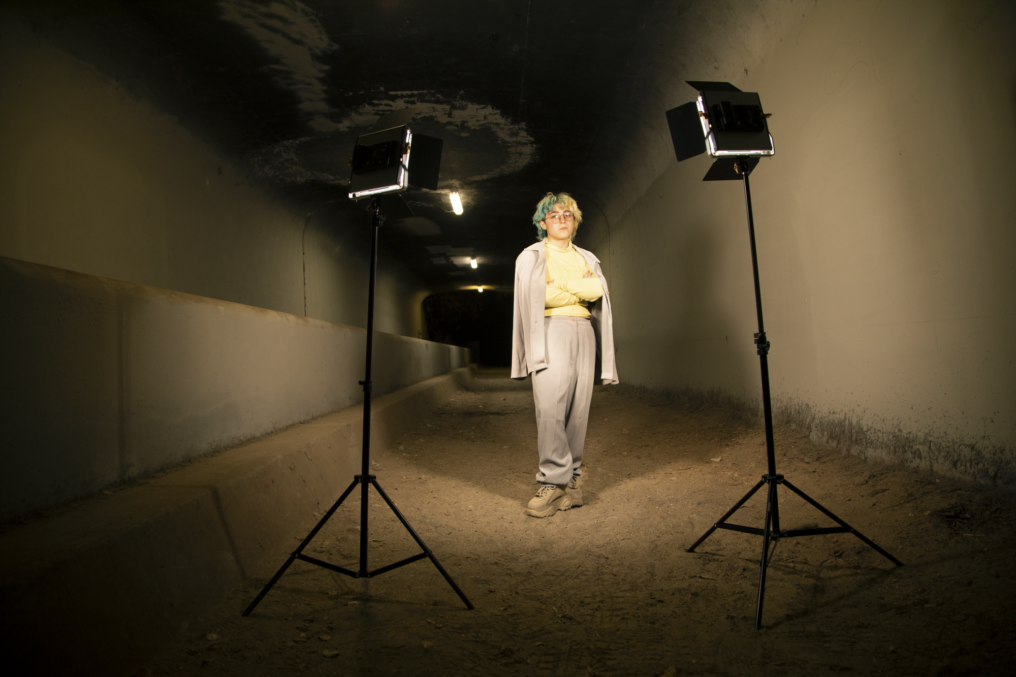 Claud has returned with a brand new track, 'Tommy'