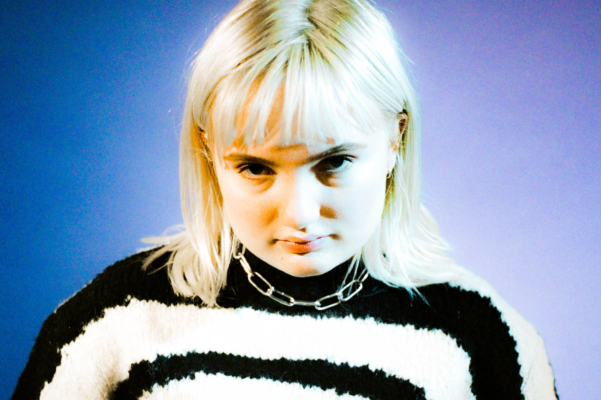 Chicago newcomer Jackie Hayes has a new track, 'eye 2 eye'