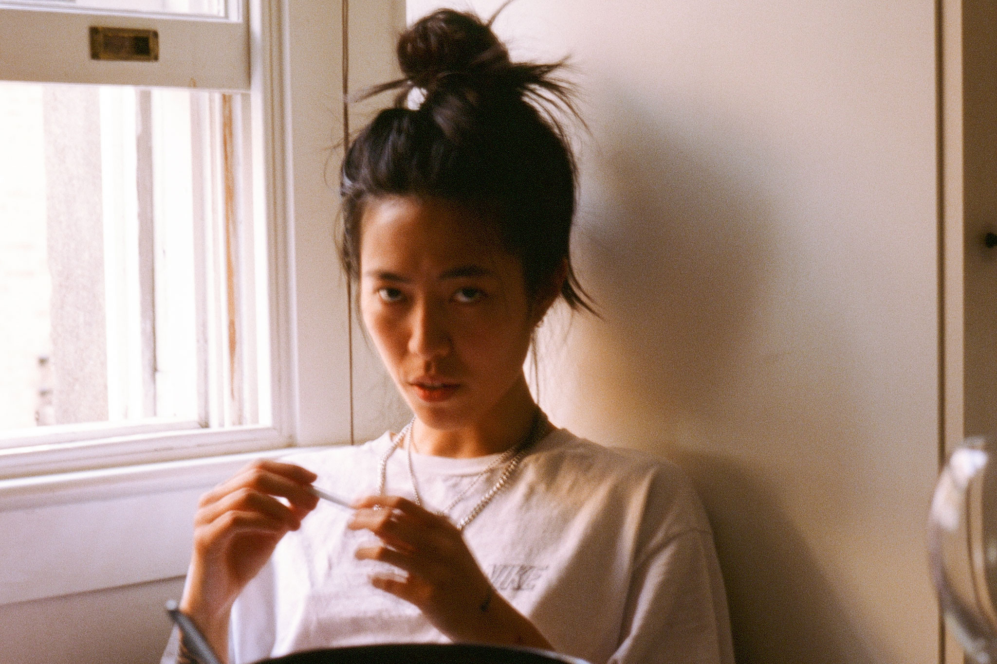 Deb Never has kicked off her 2021 with a brand new track, 'Someone Else'