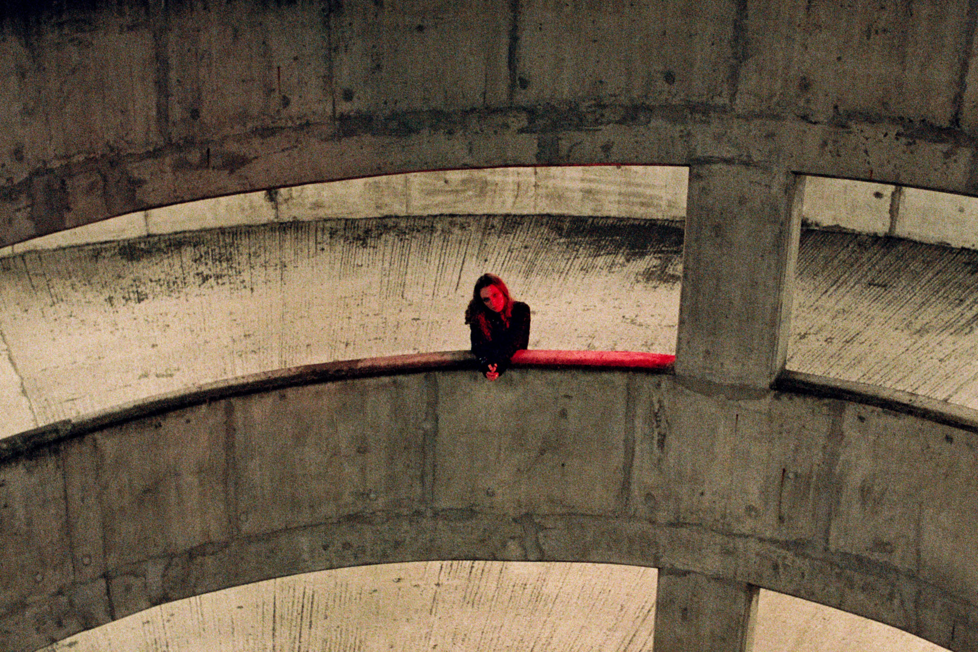 Holly Humberstone has another top pop bop, 'Scarlett' - listen