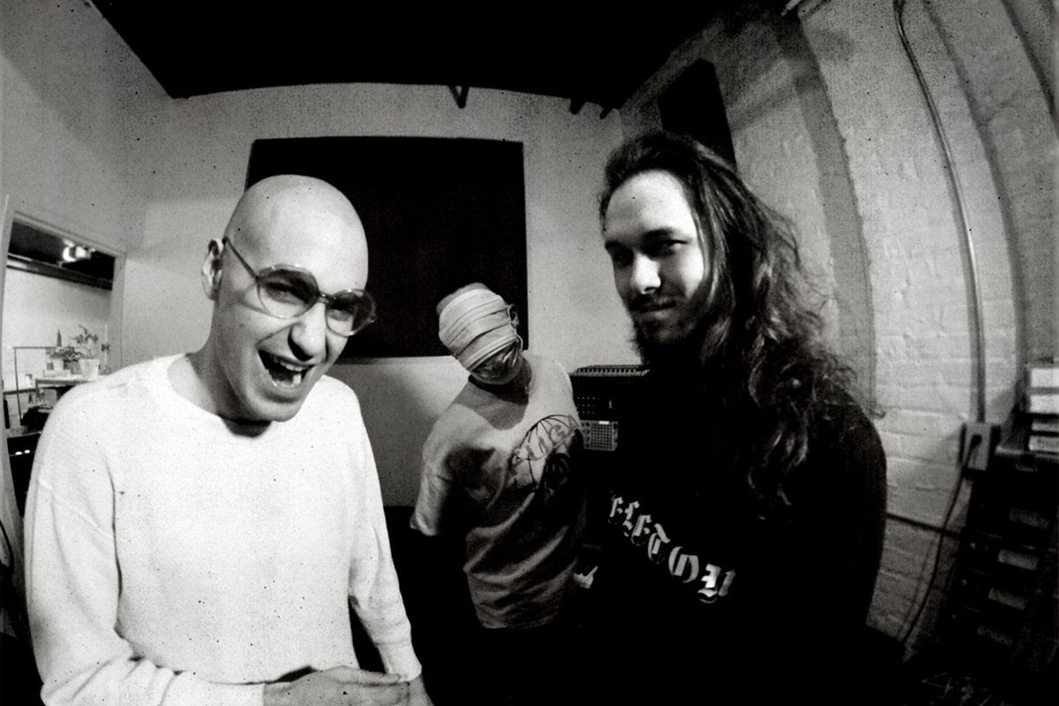 Show Me The Body have announced a new three-song EP with title-track 'Survive'