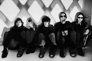 Y have shared ‘Duplicate’, a sharp new single about narcissists and control