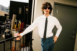 SOMBR has unveiled his new single 'Homewrecker' with a Western-themed music video