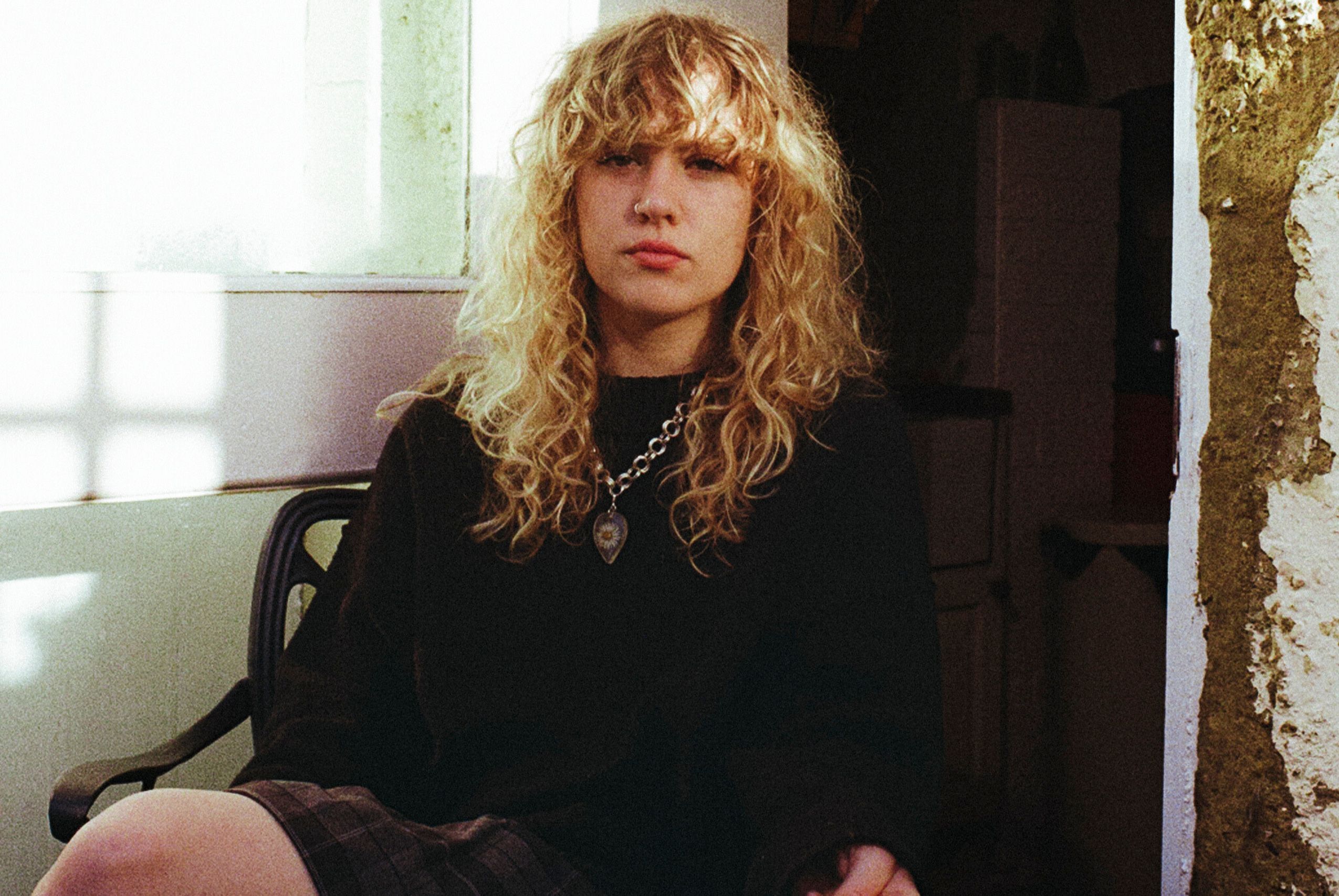 Fiona-Lee has unveiled ‘Not My Friends’, a song about the fear of being alone