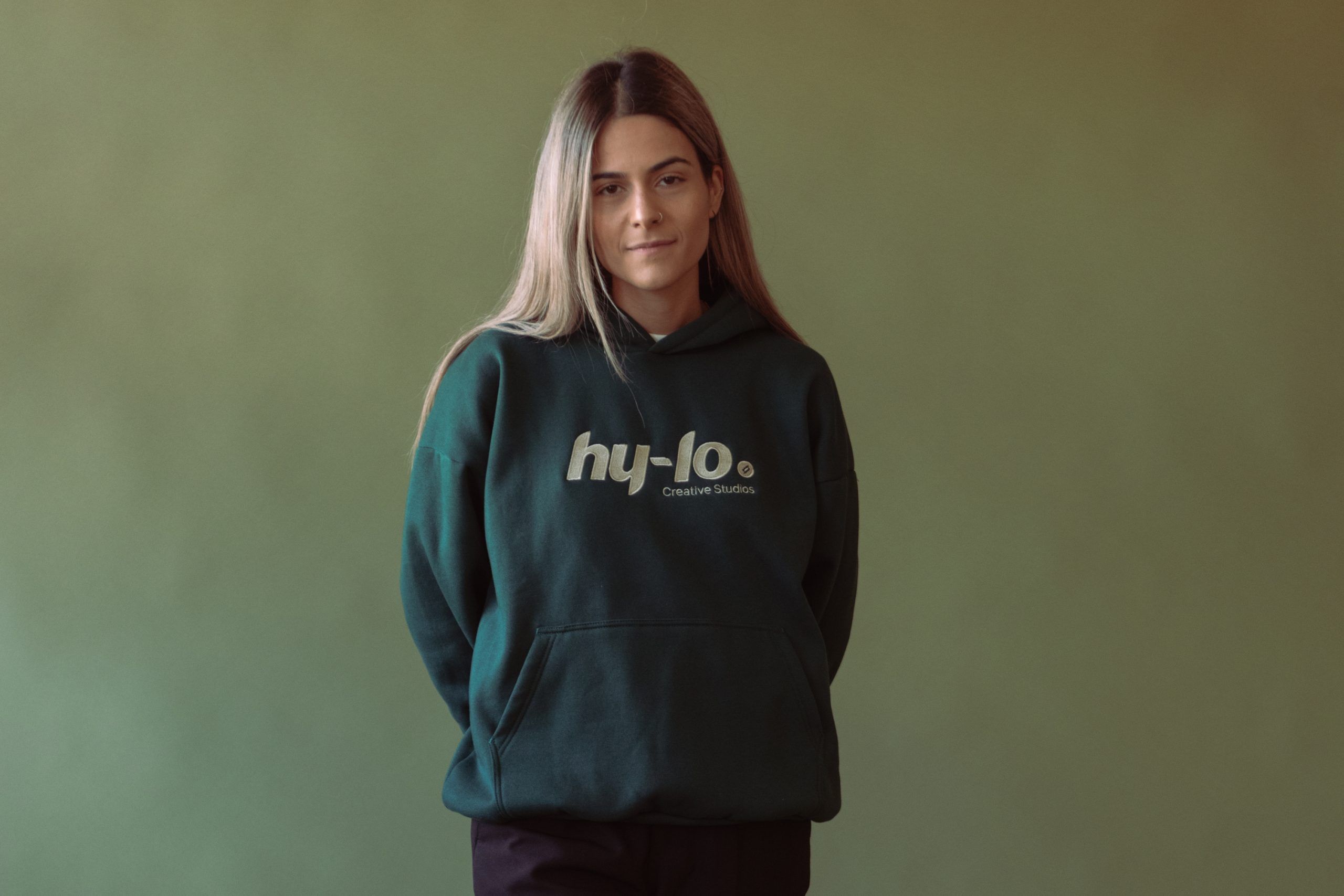 Melbourne-based newcomer Jas. has unveiled her debut EP, ‘Along The Way’