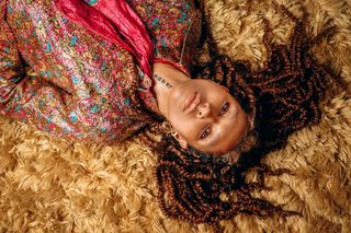 Lava La Rue has shared their new single 'Scratches'