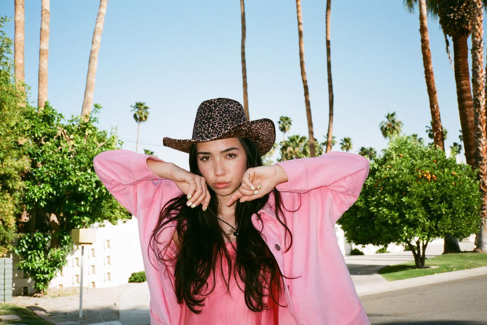 Wallice is going 'Off The Rails' with the title-track from her new EP