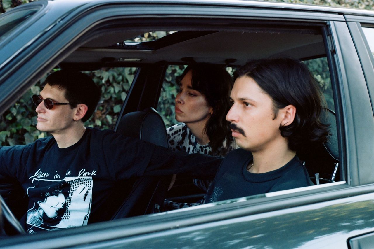 Casino Hearts announce new EP 'A Walk In The Grass'