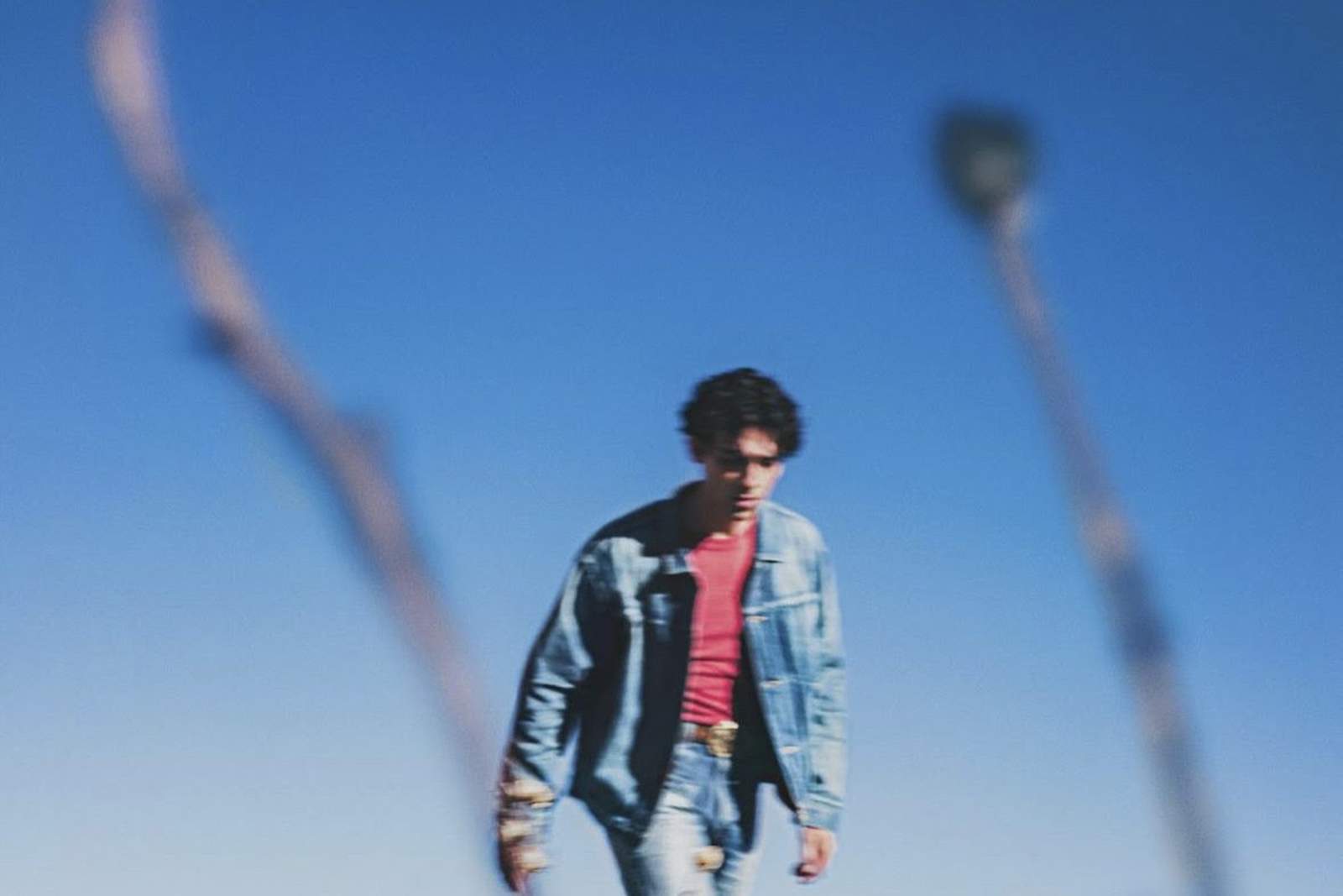 Joe Jonas has released his new solo single, 'Work It Out'